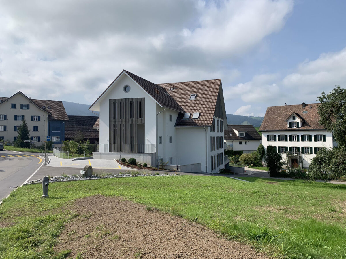 Ziltener & Roth AG - Wohnhäuser mit Elektroinstallationen