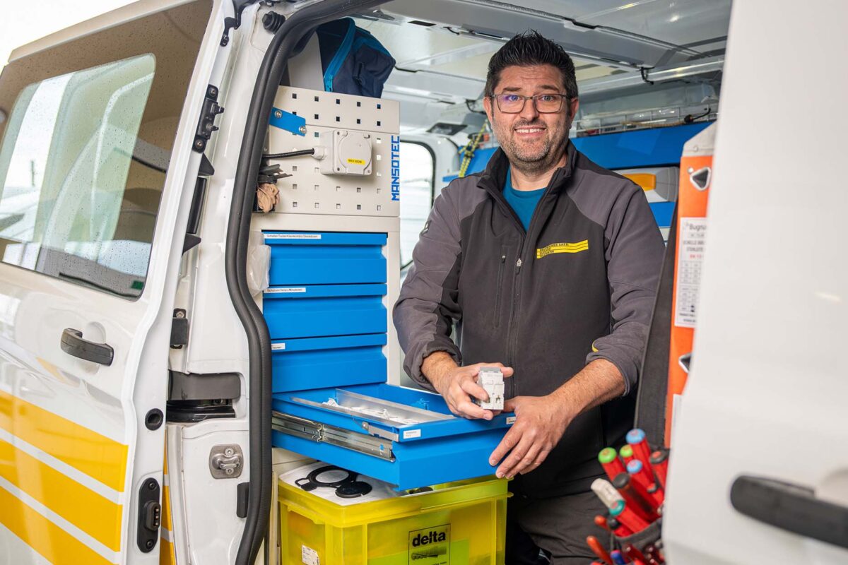 Service und Unterhalt elektrischer Anlagen für einen sicheren Betrieb.